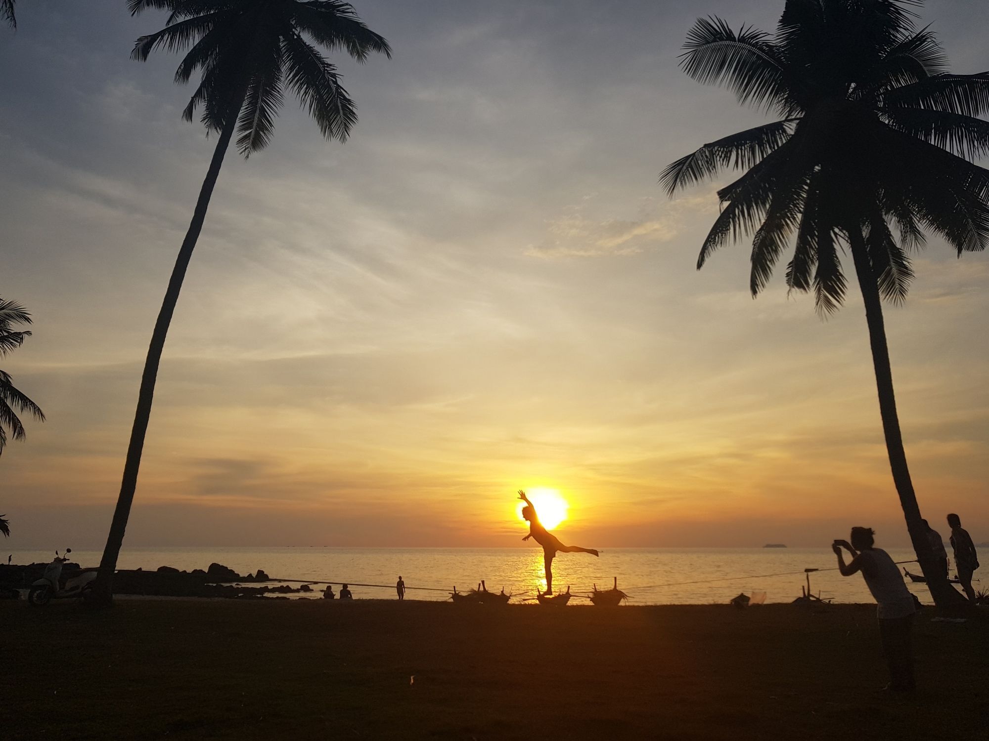 Slacklines Hostel Ko Lanta Buitenkant foto